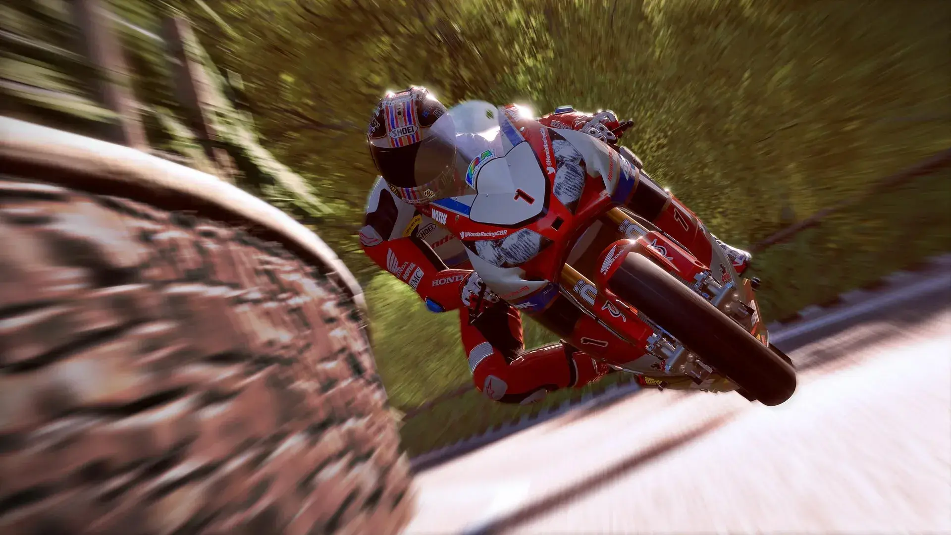 TT Isle of Man thumbnail 8