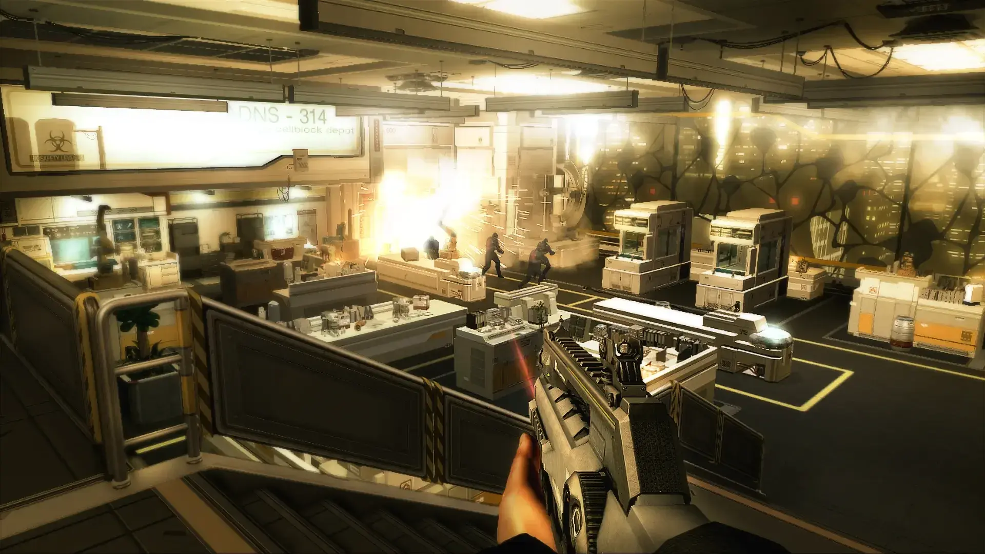 Deus Ex: Human Revolution - Director's Cut thumbnail 4